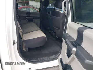 2015 Ford F-150 XLT with VIN 1FTEW1EF5FFB13987, listed as a IAAI auction lot 40377116 with 186,029 mi miles. Bid and sale history available at carsss.com. Image 8.