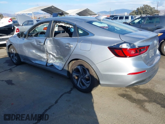 2019 Honda Insight EX with VIN 19XZE4F56KE013817, listed as a IAAI auction lot 41435617 with 57,454 mi miles and . Bid and sale history available at carsss.com. Image 3.