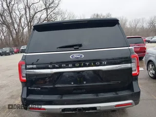 2023 Ford Expedition Platinum with VIN 1FMJU1M8XPEA35684, listed as a IAAI auction lot 41499176 with 29,684 mi miles. Bid and sale history available at carsss.com. Image 17.