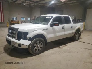2013 Ford F-150 XL with VIN 1FTFW1EF8DKF24695, listed as a Copart auction lot 48121735 with 157,303 mi miles and Salvage Title. Bid and sale history available at carsss.com. Image 1.