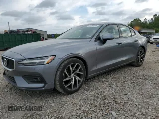 2020 Volvo S60 Momentum with VIN 7JR102FK5LG031783, listed as a Copart auction lot 52956395 with 50,268 mi miles and Salvage title. Bid and sale history available at DreamBid. Image 1.