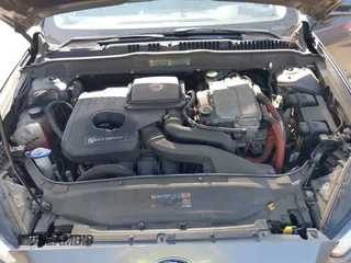 2013 Ford Fusion SE Hybrid with VIN 3FA6P0LU8DR178254, listed as a IAAI auction lot 42223543 with 139,995 mi miles and . Bid and sale history available at DreamBid. Image 10.