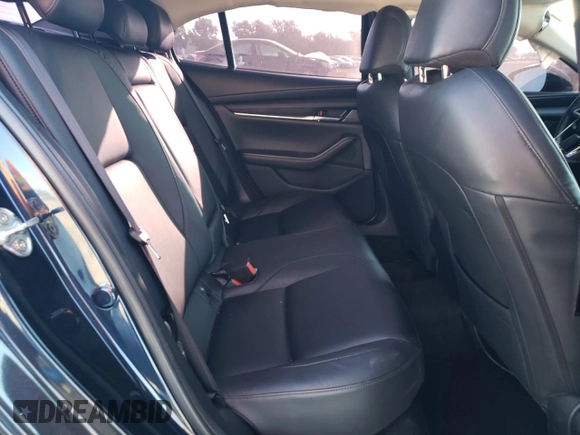 2022 Mazda 3 Preferred with VIN JM1BPACL6N1502559, listed as a Copart auction lot 61722474 with 34,693 mi miles and Salvage title. Bid and sale history available at DreamBid. Image 11.