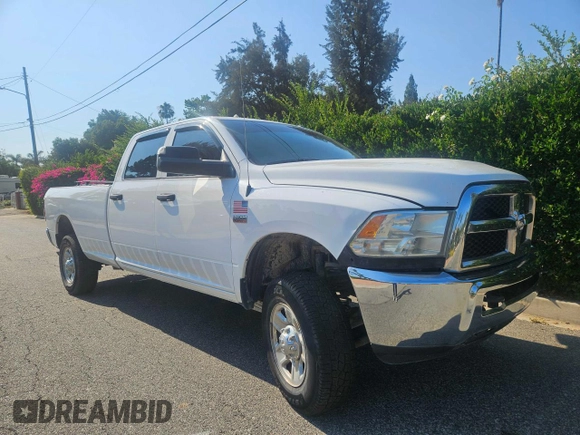 2018 Ram 2500 Tradesman with VIN 3C6UR5HJ7JG390147, listed as a Copart auction lot 65432385 with 79,265 mi miles and Clean title. Bid and sale history available at DreamBid. Image 1.