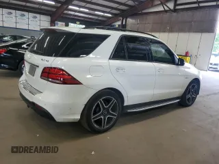 2017 Mercedes-Benz GLE 43 AMG с VIN 4JGDA6EB6HA987720, выставлен на аукционе Copart как лот 59761395 с пробегом 100 691 миль миль и Списание • Salvage title. История ставок и продаж доступна на DreamBid. Изображение 3.