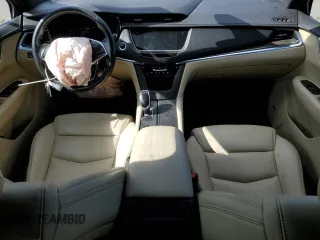 2019 Cadillac XT5 AWD z VIN 1GYKNBRSXKZ194538, wystawiony jako Copart lot #47940475 z przebiegiem 47 571 mil mil oraz Szkoda całkowita • Salvage title. Historia ofert i sprzedaży dostępna na DreamBid. Obrazek 8.