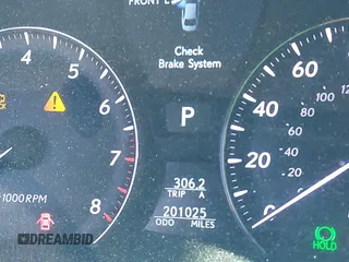 2007 Lexus LS 460 L with VIN JTHGL46F275004734, listed as a IAAI auction lot 42034928 with 201,025 mi miles and . Bid and sale history available at DreamBid. Image 15.