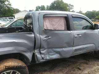 2021 Toyota Tacoma SR с VIN 3TMCZ5AN9MM374071, выставлен на аукционе IAAI как лот 42261767 с пробегом 95 038 миль миль и . История ставок и продаж доступна на DreamBid. Изображение 6.