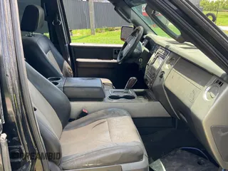 2007 Ford Expedition Max Limited with VIN 1FMFK195X7LA09043, listed as a Copart auction lot 64466395 with 162,910 mi miles and Clean title. Bid and sale history available at DreamBid. Image 5.