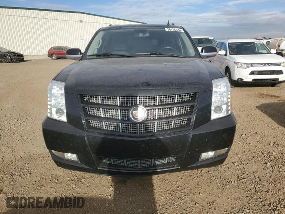 2013 Cadillac Escalade ESV Luxury с VIN 1GYS4HEF9DR330109, выставлен на аукционе Copart как лот 76478534 с пробегом 235 654 миль миль и Чистый • Clean title. История ставок и продаж доступна на DreamBid. Изображение 5.