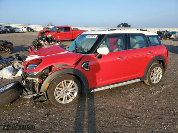 2021 MINI Countryman Cooper S with VIN WMZ83BR08M3M90197, listed as a Copart auction lot 86820454 with 0 mi miles and Salvage Title. Bid and sale history available at carsss.com. Image 1.