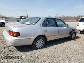 1996 Toyota Camry DX with VIN JT2BG12K2T0392050, listed as a Copart auction lot 47506645 with 277,080 mi miles and Salvage Title. Bid and sale history available at carsss.com. Image 3.