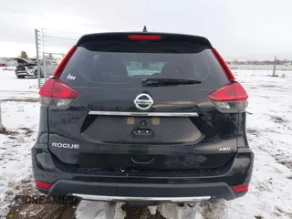 2017 Nissan Rogue SV with VIN KNMAT2MV7HP573221, listed as a IAAI auction lot 40947647 with 162,923 mi miles and . Bid and sale history available at carsss.com. Image 16.