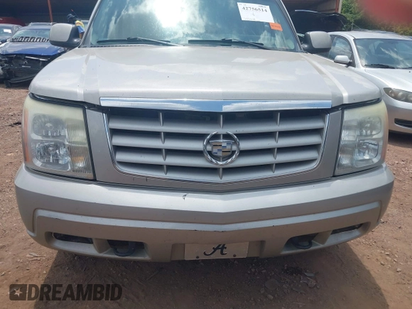 2005 Cadillac Escalade with VIN 1GYEC63T45R115932, listed as a IAAI auction lot 42756514 with 373,014 mi miles and . Bid and sale history available at DreamBid. Image 6.