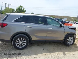 2019 Kia Sorento S with VIN 5XYPG4A56KG467903, listed as a IAAI auction lot 41836291 with 109,840 mi miles and . Bid and sale history available at carsss.com. Image 14.