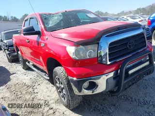 2008 Toyota Tundra 4WD Truck with VIN 5TBBV54118S514418, listed as a IAAI auction lot 41660617 with 337,069 mi miles. Bid and sale history available at carsss.com. Image 1.