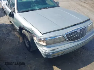 1995 Mercury Grand Marquis LS z VIN 2MELM75W7SX658960, wystawiony jako IAAI lot #42229786 z przebiegiem 205 236 mil mil oraz . Historia ofert i sprzedaży dostępna na DreamBid. Obrazek 6.