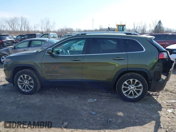 2019 Jeep Cherokee Latitude Plus with VIN 1C4PJMLB8KD146917, listed as a IAAI auction lot 41764434 with 108,104 mi miles and . Bid and sale history available at carsss.com. Image 14.