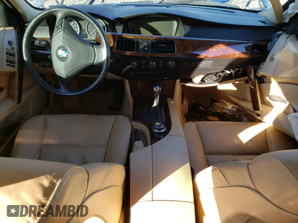 2007 BMW 5 Series 530xi with VIN WBANF73537CY16551, listed as a Copart auction lot 42443745 with 129,104 mi miles and Salvage Title. Bid and sale history available at carsss.com. Image 8.