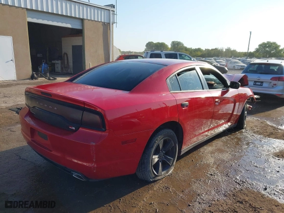 2011 Dodge Charger SE with VIN 2B3CL3CG9BH518638, listed as a IAAI auction lot 40511414 with 209,983 mi miles. Bid and sale history available at carsss.com. Image 4.