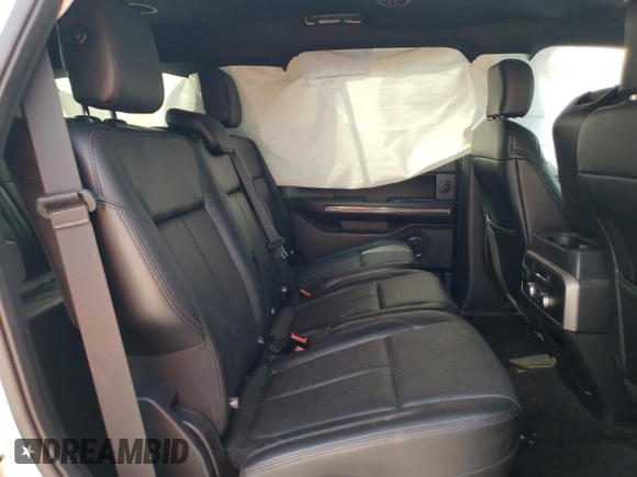 2018 Ford Expedition XLT с VIN 1FMJU1HT2JEA40304, выставлен на аукционе Copart как лот 57799405 с пробегом Не указан миль и Чистый • Clean title. История ставок и продаж доступна на DreamBid. Изображение 11.