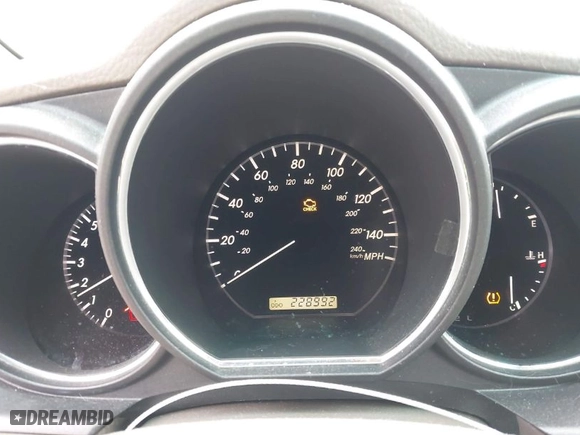 2007 Lexus RX 350 with VIN 2T2HK31U57C030025, listed as a IAAI auction lot 41969573 with 228,992 mi miles. Bid and sale history available at carsss.com. Image 7.