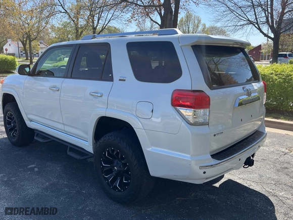 2013 Toyota 4Runner SR5 with VIN JTEBU5JR5D5133638, listed as a Copart auction lot 53583865 with 181,473 mi miles and Clean Title. Bid and sale history available at carsss.com. Image 3.