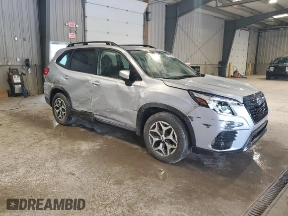 2023 Subaru Forester Premium z VIN JF2SKAEC0PH485152, wystawiony jako Copart lot #61529225 z przebiegiem 29 698 mil mil oraz Szkoda całkowita • Salvage title. Historia ofert i sprzedaży dostępna na DreamBid. Obrazek 4.
