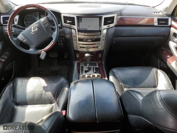 2013 Lexus LX 570 with VIN JTJHY7AX3D4101528, listed as a Copart auction lot 48038215 with 191,861 mi miles and Clean Title. Bid and sale history available at carsss.com. Image 8.