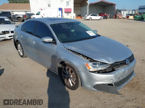 2012 Volkswagen Jetta SE with VIN 3VWDP7AJ3CM309327, listed as a IAAI auction lot 42053827 with 139,802 mi miles and . Bid and sale history available at DreamBid. Image 1.