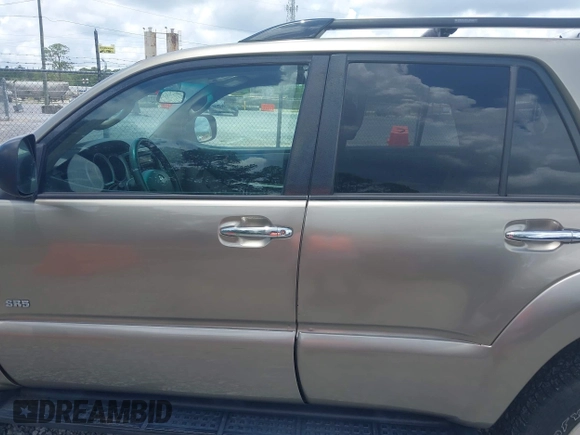 2006 Toyota 4Runner SR5 z VIN JTEZU14R368048088, wystawiony jako IAAI lot #42525731 z przebiegiem 251 367 mil mil oraz . Historia ofert i sprzedaży dostępna na DreamBid. Obrazek 14.