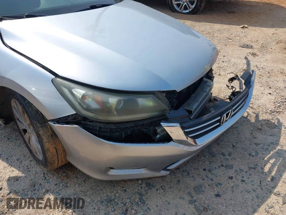 2013 Honda Accord EX z VIN 1HGCR2F7XDA039828, wystawiony jako IAAI lot #42387672 z przebiegiem 183 844 mil mil oraz . Historia ofert i sprzedaży dostępna na DreamBid. Obrazek 20.