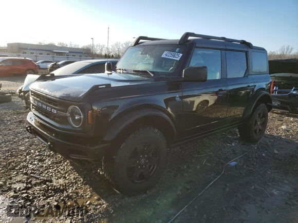 2024 Ford Bronco z VIN 1FMEE1BPXRLA33991, wystawiony jako Copart lot #42259825 z przebiegiem 24 969 mil mil oraz Szkoda całkowita • Salvage title. Historia ofert i sprzedaży dostępna na DreamBid. Obrazek 1.