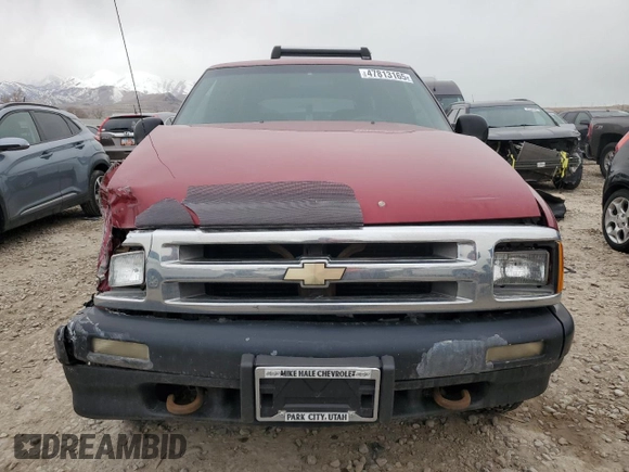 1995 Chevrolet Blazer with VIN 1GNDT13W2S2236856, listed as a Copart auction lot 47813165 with 862,143 mi miles and Salvage title. Bid and sale history available at DreamBid. Image 5.