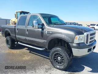 2006 Ford Super Duty F-250 XL with VIN 1FTSW21P46EC04567, listed as a IAAI auction lot 41845350 with 145,360 mi miles. Bid and sale history available at carsss.com. Image 1.