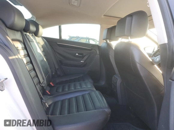 2014 Volkswagen CC VR6 Executive 4Motion with VIN WVWGU7AN3EE529054, listed as a Copart auction lot 84469334 with 163,433 mi miles and Clean Title. Bid and sale history available at carsss.com. Image 10.