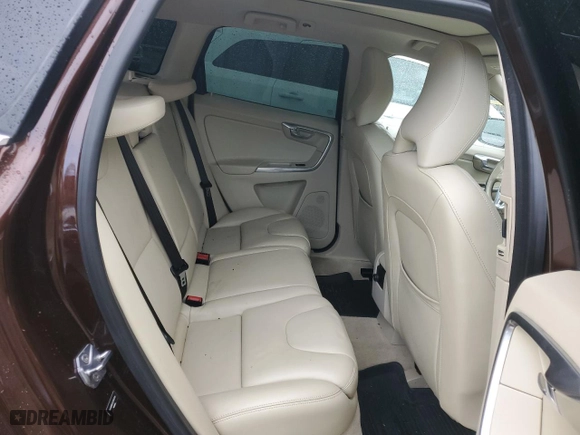 2015 Volvo XC60 T6 Drive-E with VIN YV449MDK4F2664550, listed as a Copart auction lot 82376764 with 128,594 mi miles and Salvage Title. Bid and sale history available at carsss.com. Image 11.
