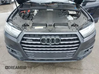 2017 Audi Q7 Prestige with VIN WA1VAAF71HD040809, listed as a Copart auction lot 59728235 with 109,168 mi miles and Salvage title. Bid and sale history available at DreamBid. Image 11.