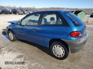 2000 Suzuki Swift GA z VIN 2S2AB21HXY6601102, wystawiony jako Copart lot #46888715 z przebiegiem 110 831 mil mil oraz Szkody całkowita. Historia ofert i sprzedaży dostępna na DreamBid. Obrazek 2.