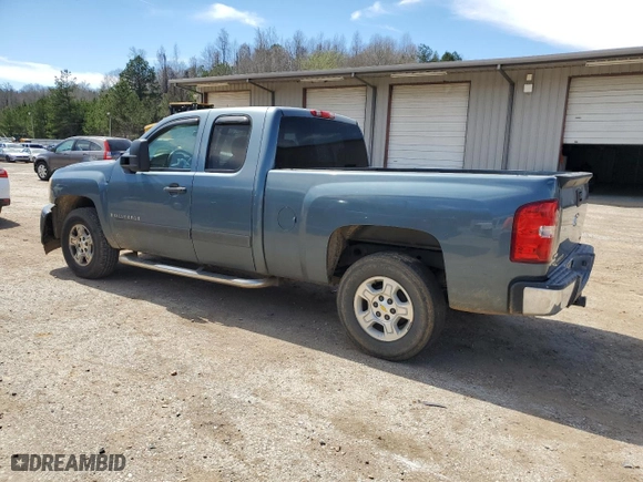 2008 Chevrolet Silverado 1500 LT w/2LT with VIN 2GCEC190081326449, listed as a Copart auction lot 49590565 with 309,997 mi miles and Salvage Title. Bid and sale history available at carsss.com. Image 2.