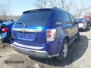 2006 Chevrolet Equinox LT with VIN 2CNDL63F266050406, listed as a IAAI auction lot 41784005 with 214,086 mi miles. Bid and sale history available at carsss.com. Image 4.