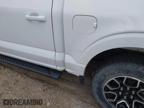 2022 Ford F-150 XL with VIN 1FTFW1E88NKE52786, listed as a IAAI auction lot 42116199 with 39,228 mi miles. Bid and sale history available at carsss.com. Image 18.