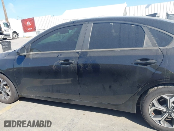 2019 Kia Forte LXS with VIN 3KPF24ADXKE137521, listed as a IAAI auction lot 41820693 with 54,987 mi miles and . Bid and sale history available at carsss.com. Image 14.