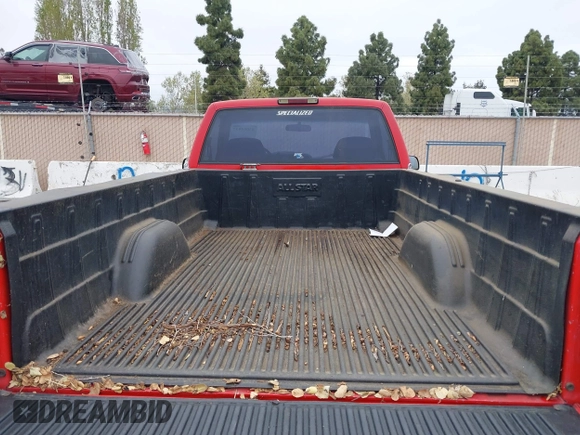1996 Chevrolet Silverado 1500 with VIN 1GCEC14W7TZ224738, listed as a IAAI auction lot 42064837 with 221,122 mi miles and . Bid and sale history available at DreamBid. Image 8.