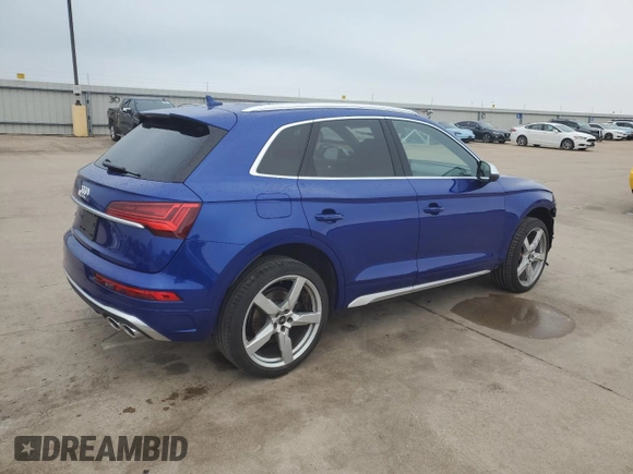 2022 Audi SQ5 Premium Plus with VIN WA1B4AFY3N2045083, listed as a Copart auction lot 74147484 with 11,033 mi miles and Salvage Title. Bid and sale history available at carsss.com. Image 3.