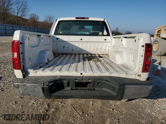 2009 Chevrolet Silverado 1500 Work Truck with VIN 1GCEC14X39Z205735, listed as a Copart auction lot 86664164 with 209,519 mi miles and Salvage Title. Bid and sale history available at DreamBid. Image 6.