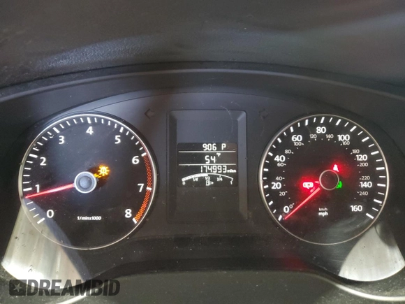 2013 Volkswagen Jetta SE with VIN 3VWDP7AJ1DM435252, listed as a Copart auction lot 57394895 with 174,993 mi miles and Salvage title. Bid and sale history available at DreamBid. Image 9.