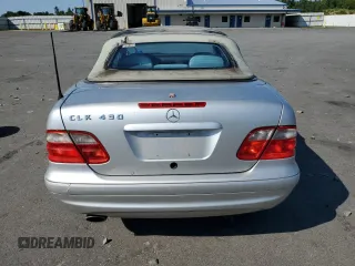 2002 Mercedes-Benz CLK 320/430 with VIN WDBLK70G32T108710, listed as a Copart auction lot 69556774 with 147,268 mi miles and Salvage Title. Bid and sale history available at DreamBid. Image 6.