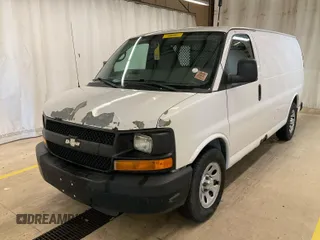 2012 Chevrolet Express Cargo z VIN 1GCSGAFX0C1143284, wystawiony jako IAAI lot #42639427 z przebiegiem 281 833 mil mil oraz . Historia ofert i sprzedaży dostępna na DreamBid. Obrazek 23.