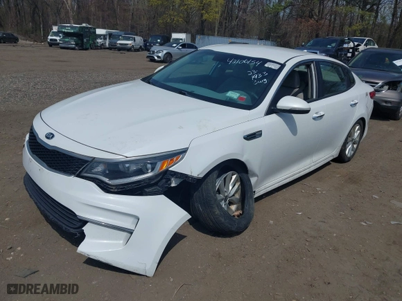 2017 Kia Optima LX with VIN 5XXGT4L35HG123998, listed as a IAAI auction lot 42106154 with 114,092 mi miles. Bid and sale history available at carsss.com. Image 17.